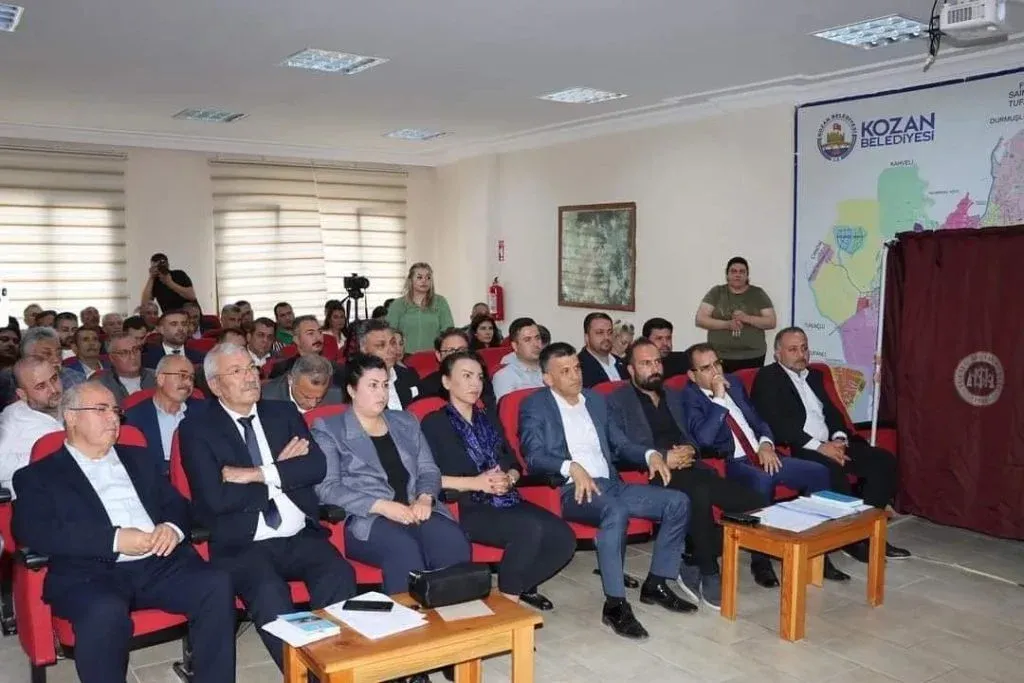 BBP'li Ve İYİ Partili Belediye Meclis Üyeleri CHP'ye Geçti