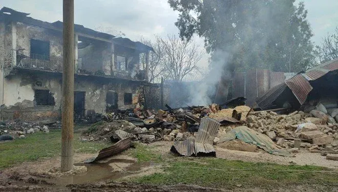 Kozan'da Ev Yangını Faciası: 3 Kişi Hayatını Kaybetti