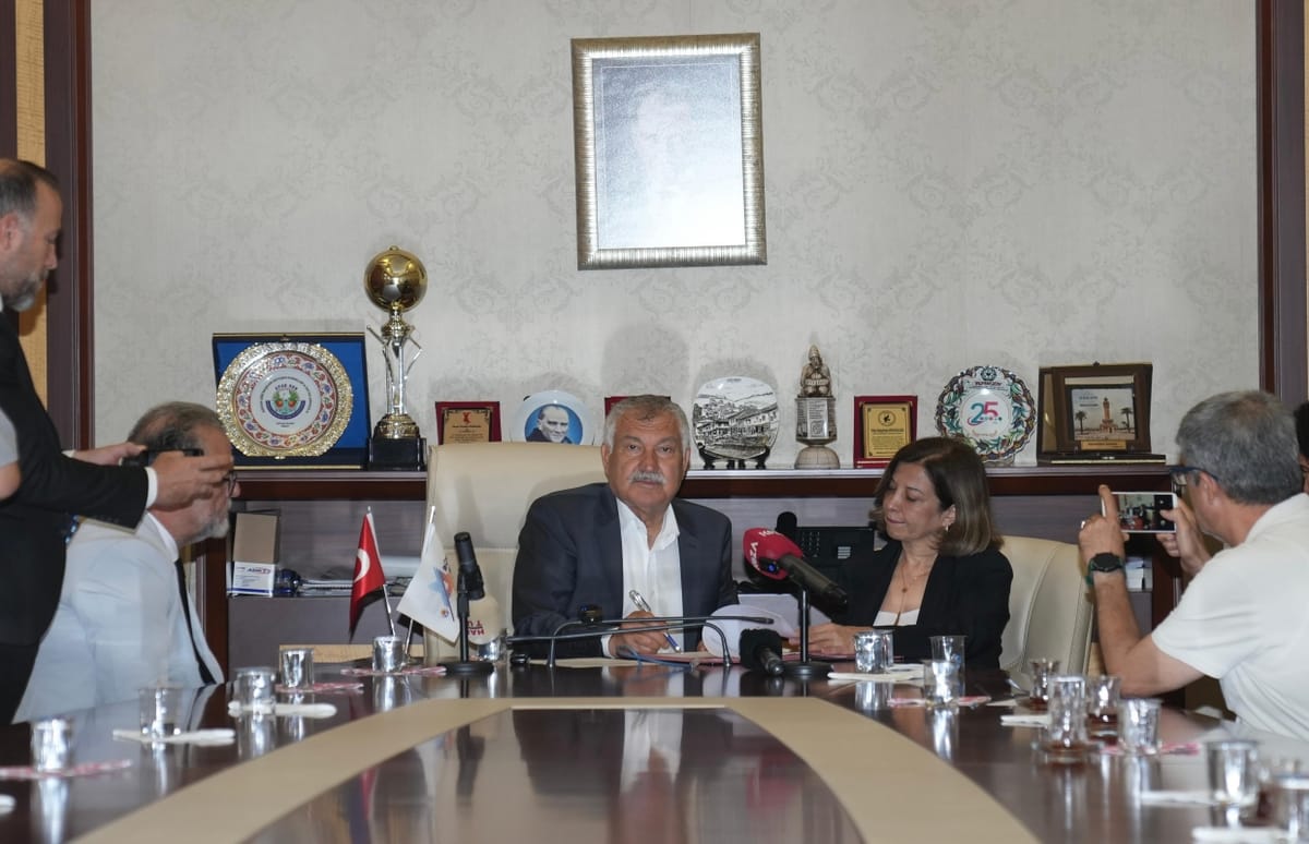 Adana’da Örnek Sağlık İş Birliği: HPV Aşısı İçin Protokol İmzalandı
