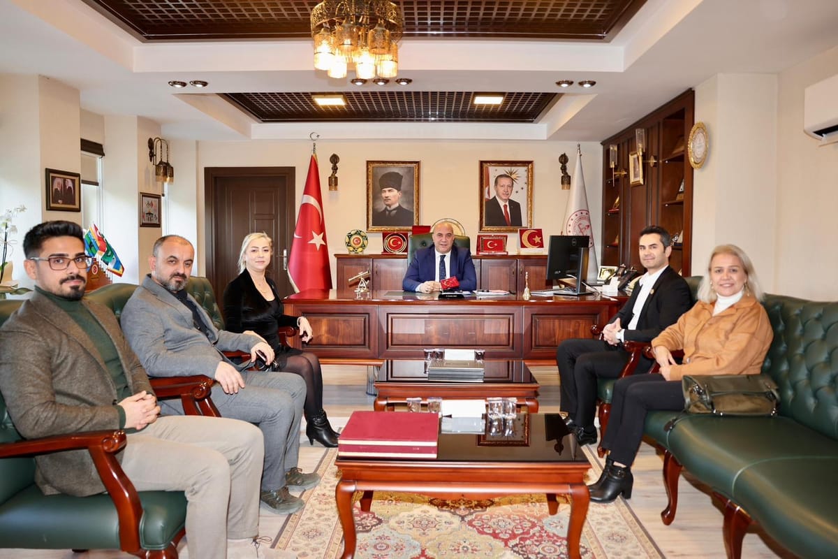 Eğitim Gücü Sen Adana Şubesi İl Milli Eğitim Müdürü Aras’ı  Ziyaret Etti