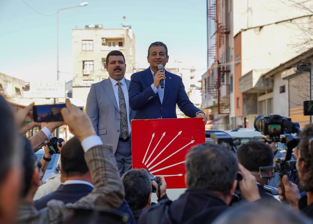 CHP’li Burhanettin Bulut Kozan'da Partililerle Buluştu