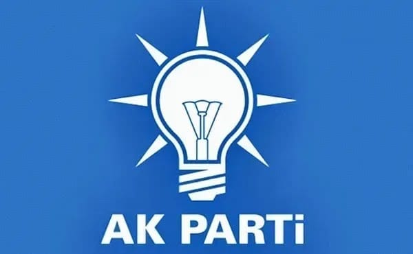 AK Parti Kozan İlçe Gençlik Kolları Başkan Yardımcısı İstifa Etti