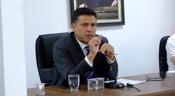 Mustafa Atlı'dan Muhalefete Sert Uyarı: " Meclisi Feshederim"