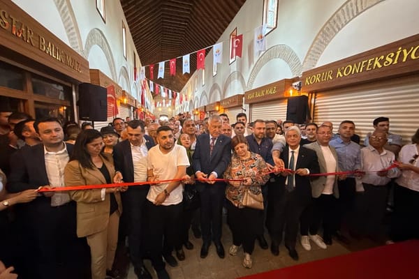 Restorasyonu Tamamlanan Büyük Saat Kapalı Çarşının Açılışı Yapıldı