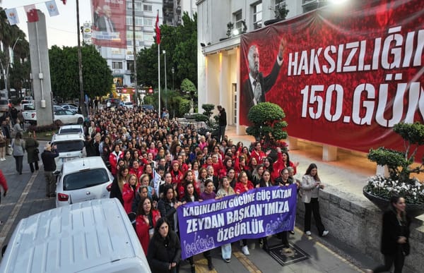 Adana Büyükşehir Kadın Personelinden Zeydan Karalar İçin Yürüyüş