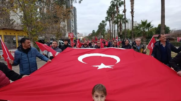 Türk Bayrağına Yapılan Çirkin Saldırıya Kozan Sessiz Kalmadı