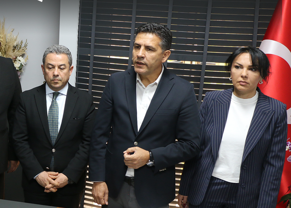 Kozan Belediyesi’nden O Fotoğrafa Sert Tepki: Tamamen Yapay Zeka!